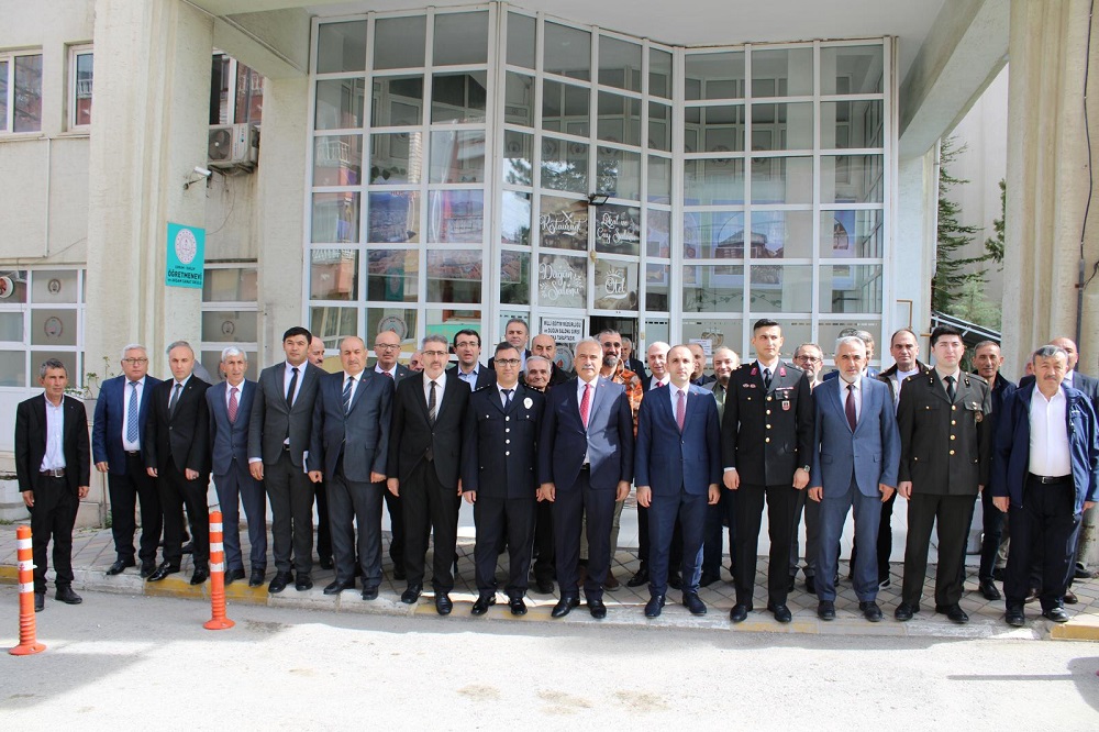 Kaymakamlığımızca Ramazan Bayramı Programı Kapsamında İskilip Öğretmenevinde Bayramlaşma  Töreni Düzenlendi